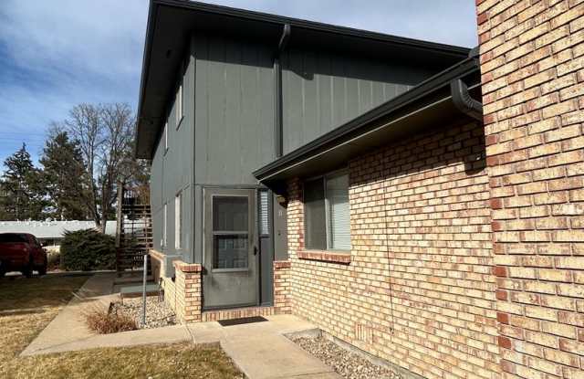 Two Bedroom Condo With One Car Garage Available For Rent In Longmont