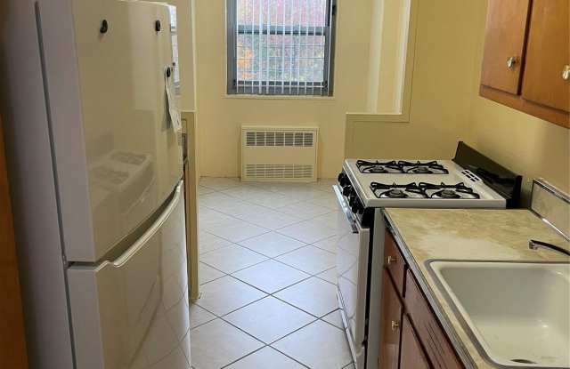 3410 De Reimer Avenue unit: 6A