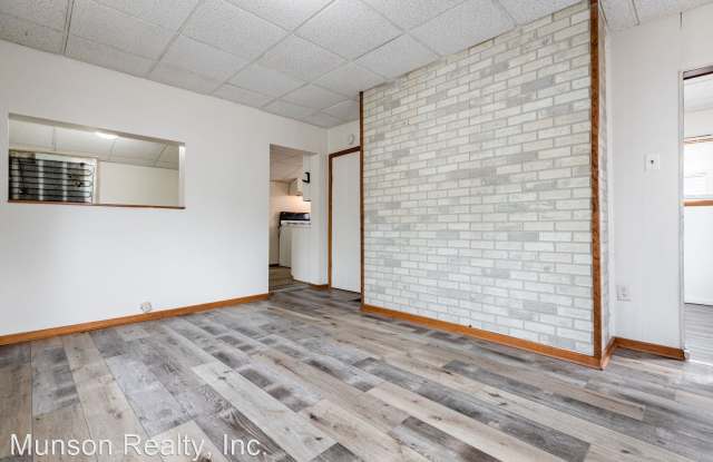 1111 Gohres St.