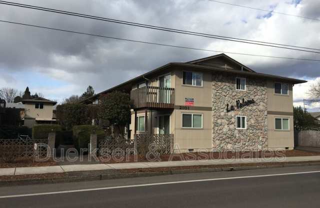 2101 NW Grant