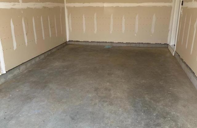 Photo of 107 BRASHEAR CT