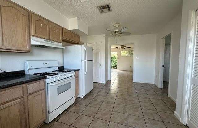 2125 EDENBORN Avenue