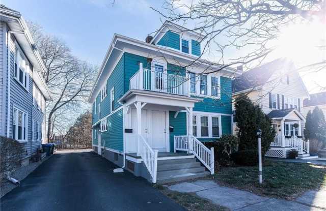 30 Taft Avenue unit: 2