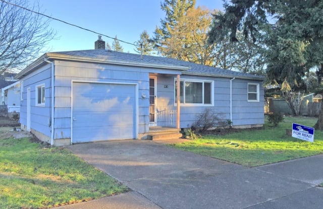 5910 SE 101st Avenue - 5910 Southeast 101st Avenue, Portland, OR 97266