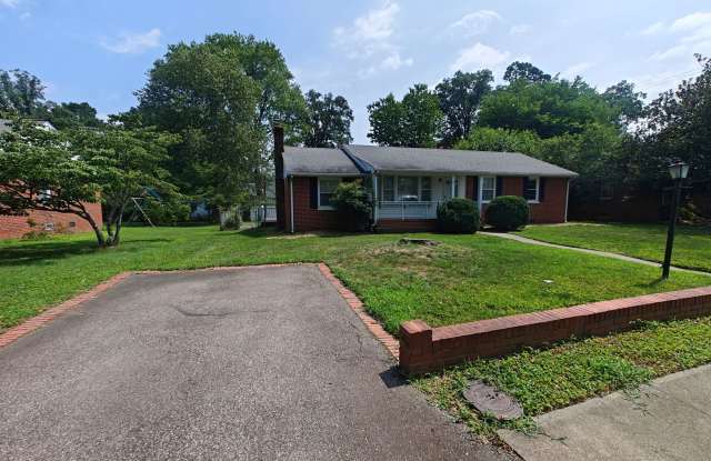 3 bedroom home in Henrico
