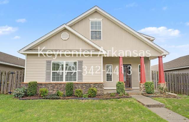 Beautiful 3 Bedroom Home with Hardwood, Tile & Spacious Kitchen