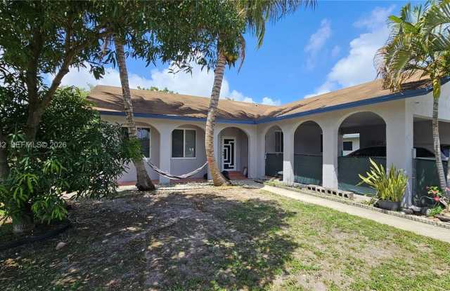117 NW 11th Ave