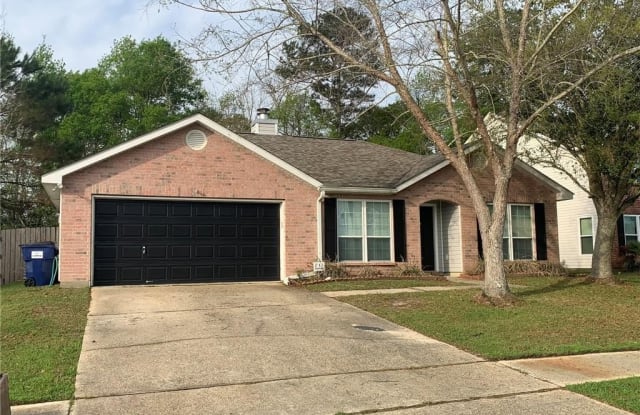 256 GOLDENWOOD Drive - 256 Goldenwood Drive, Slidell, LA 70461