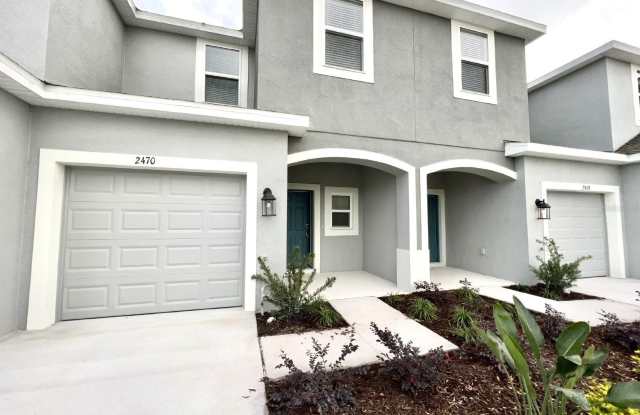 2470 PARAVANE WAY