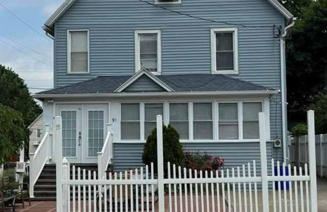 91 Grand Avenue