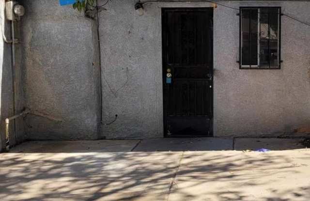 Photo of Efficiency apartment