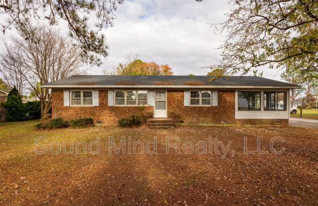 1026 East Birchwood Drive
