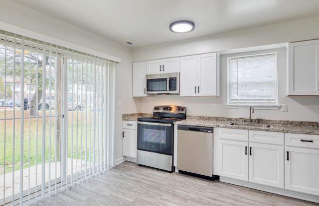 Photo of Dunfield Apartments & Townhomes