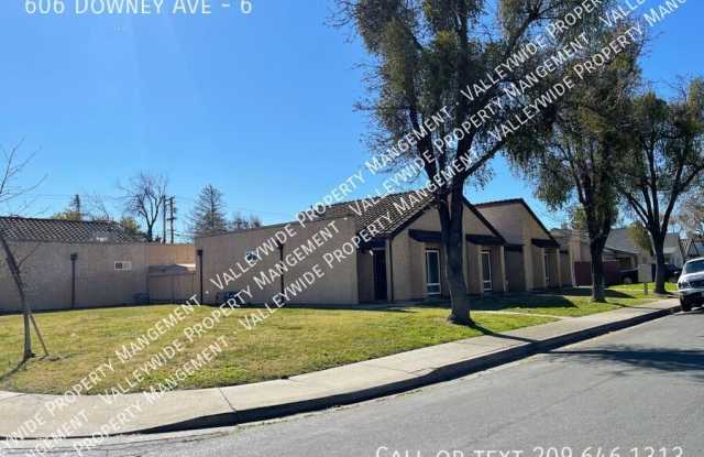 606 Downey Avenue#6