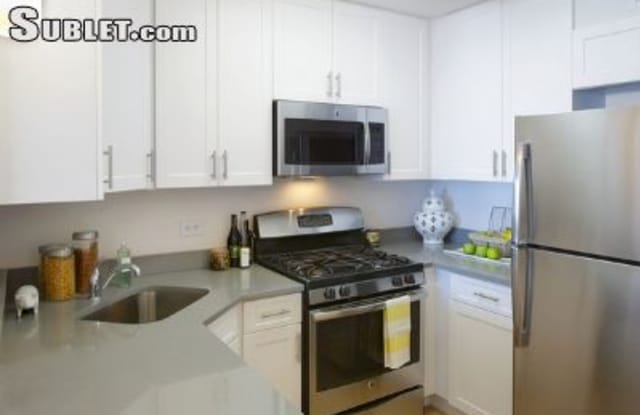 375 South End Ave Unit: 8E - 375 South End Avenue, New York City, NY 10280