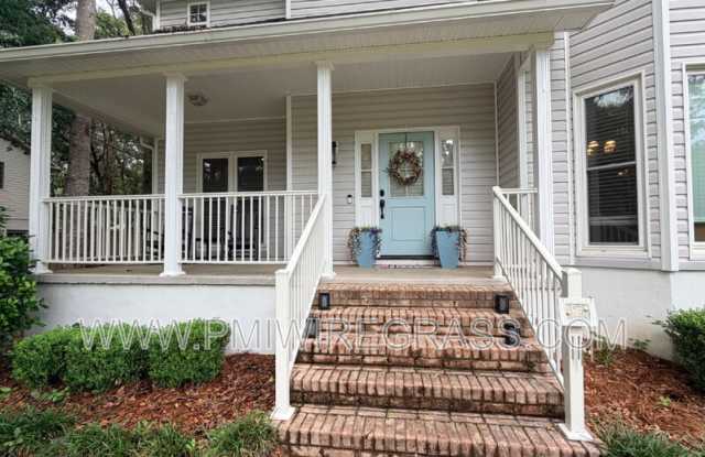 1210 Hillbrook Rd