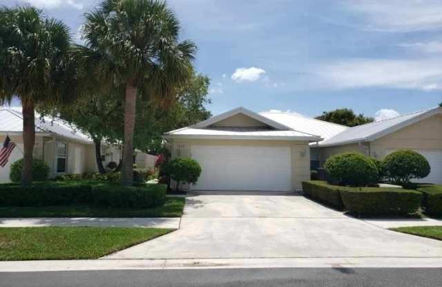 Photo of 1652 SW Waterfall Boulevard