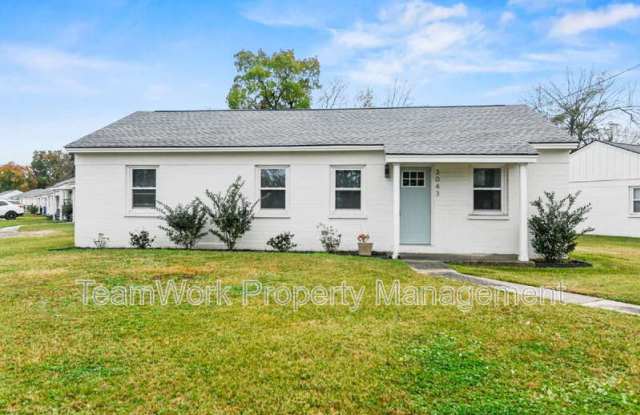 Photo of 3043 Terry Dr