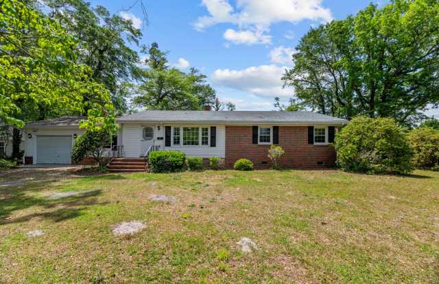 607 Pinetree Drive