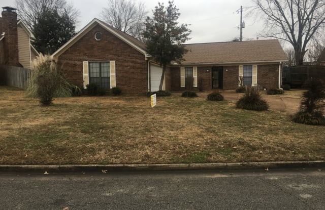 6612 Meadow Bend Dr - 6612 Meadow Bend Drive, Memphis, TN 38141