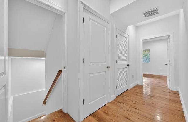 524 Harrison Avenue 7