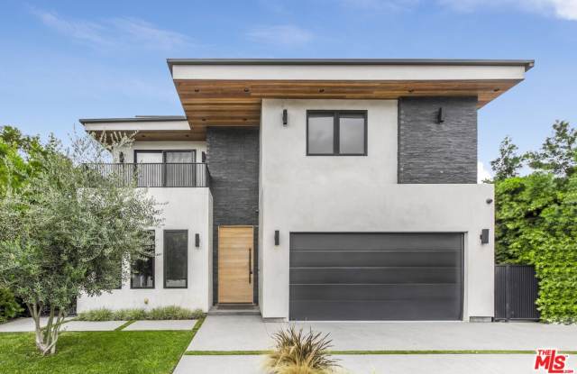 4921 Rubio Ave