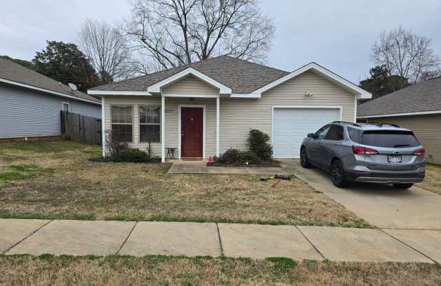3537 Terrace Hill