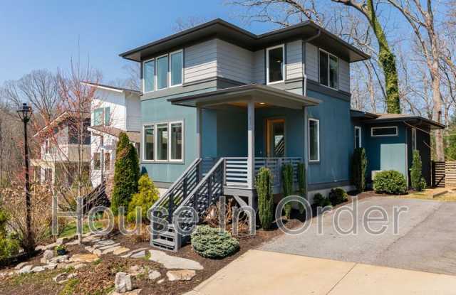 27 Mauricet Lane