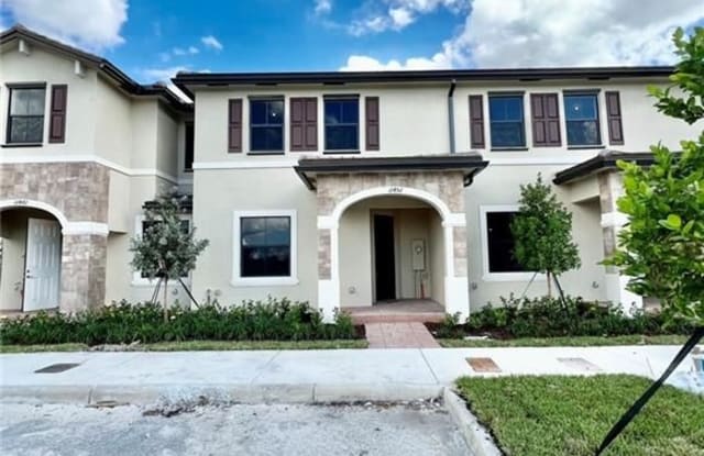 11451 W 32nd Ln - 11451 West 32nd Lane, Hialeah, FL 33018