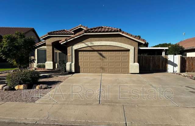 Photo of 1722 S Gilmore Cir