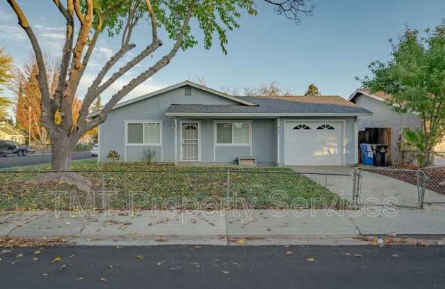 8631 Hummingbird Way