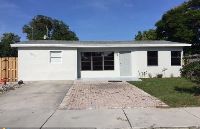 2600 NE 11th Ave - 2600 Northeast 11th Avenue, Pompano Beach, FL 33064