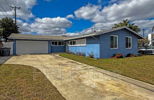 8021 San Leandro Circle