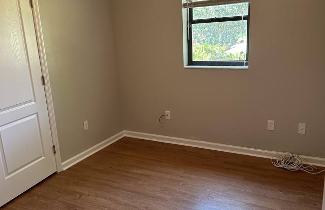 2348 Yorkshire Drive