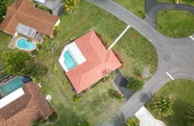 9500 Nw 37th Ct - 9500 Northwest 37th Court, Coral Springs, FL 33065