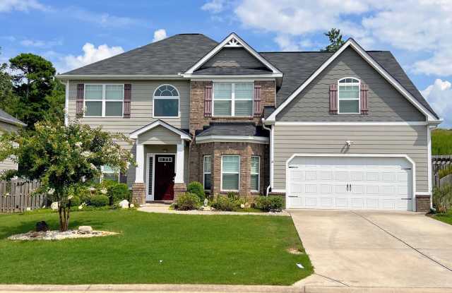 5022 Vine Lane