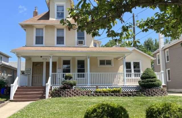 Photo of 615 2nd Avenue unit: Apt 1