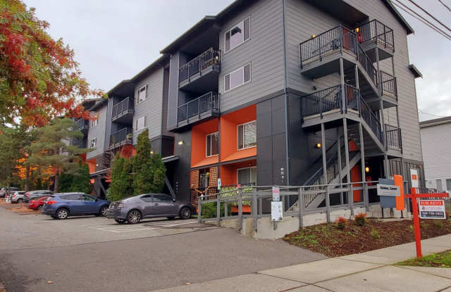 Kendal Court Apartments, 2 Bedroom, 1 Bathroom Apartments for Rent!