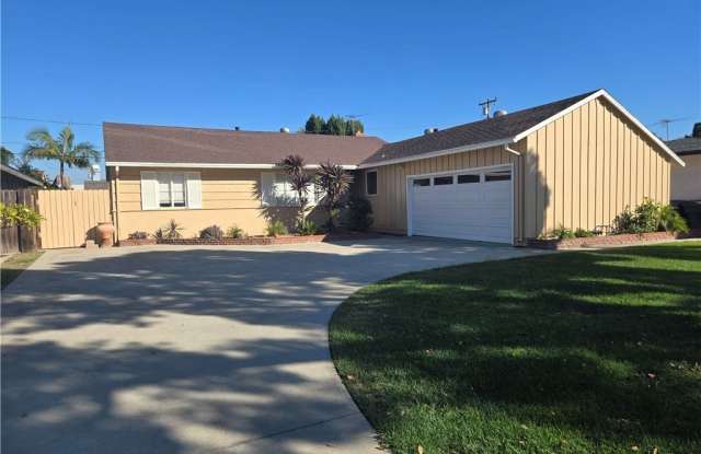 Photo of 12042 Diane Street