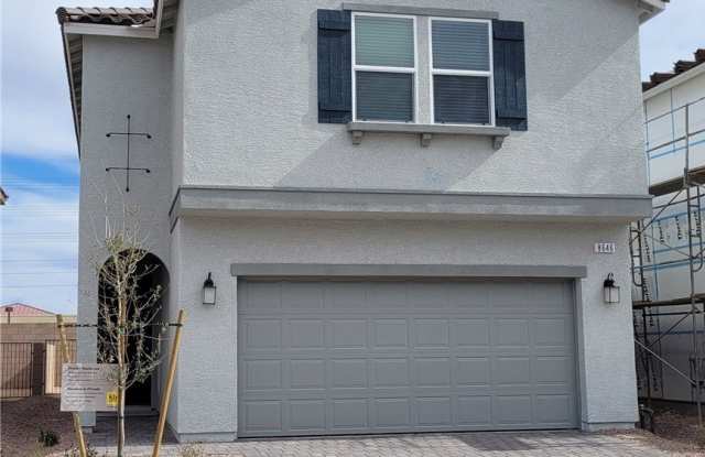 8646 Valley Village Street