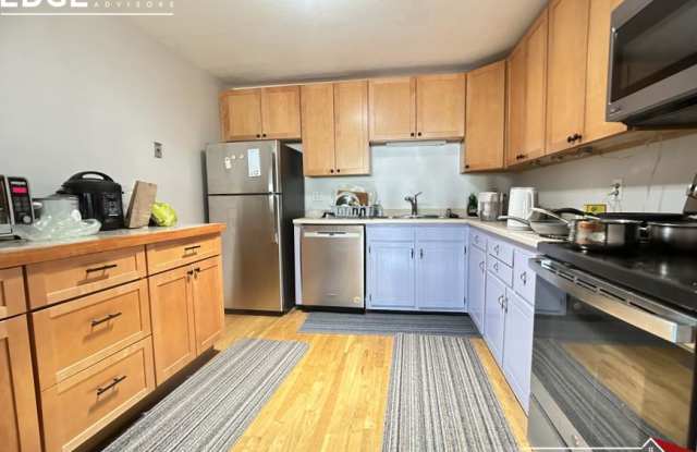 Photo of 11 Cogswell Ave.