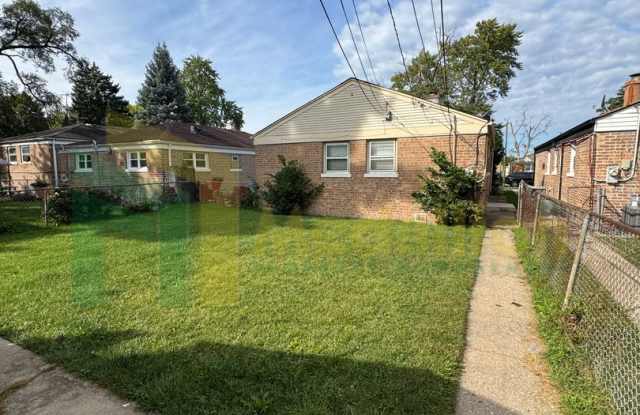 Beautifully Updated 3-Bed Home on a Quiet Block – Move-In Ready!