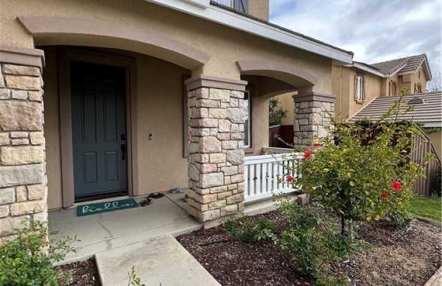 31872 Cedarhill Lane