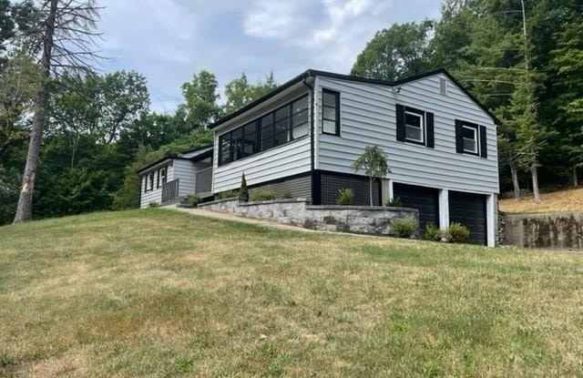 126 Roselawn Road