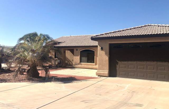 2405 E. Nez Perce Rd.