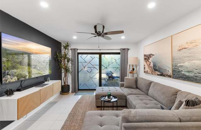 825 NW 13th Street unit: 1130