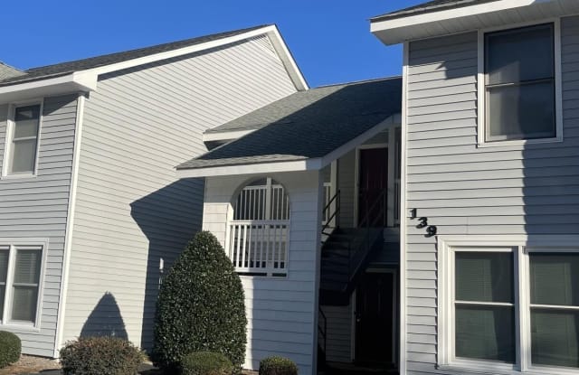 139 W Victoria Court Greenville NC apartments for rent