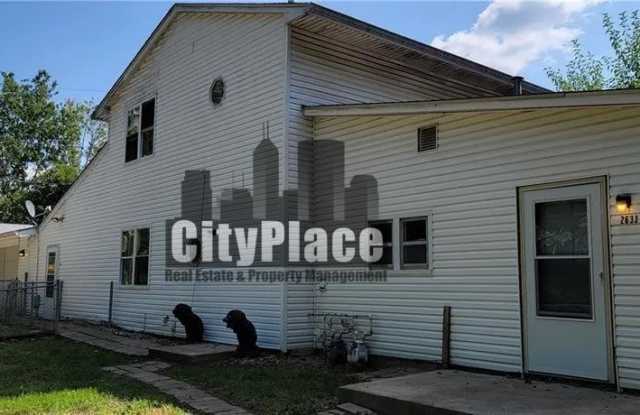 Photo of 2633 S Randolph St Unit A