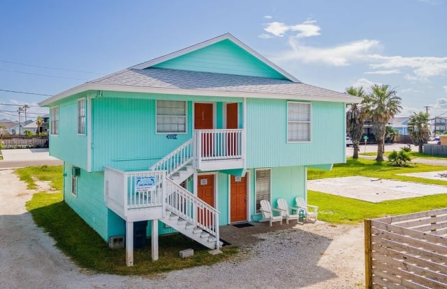 213 Avenue J - 213 Avenue J, Port Aransas, TX 78373