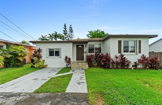 3041 SW 64th Ave - 3041 SW 64th Ave, Coral Terrace, FL 33155